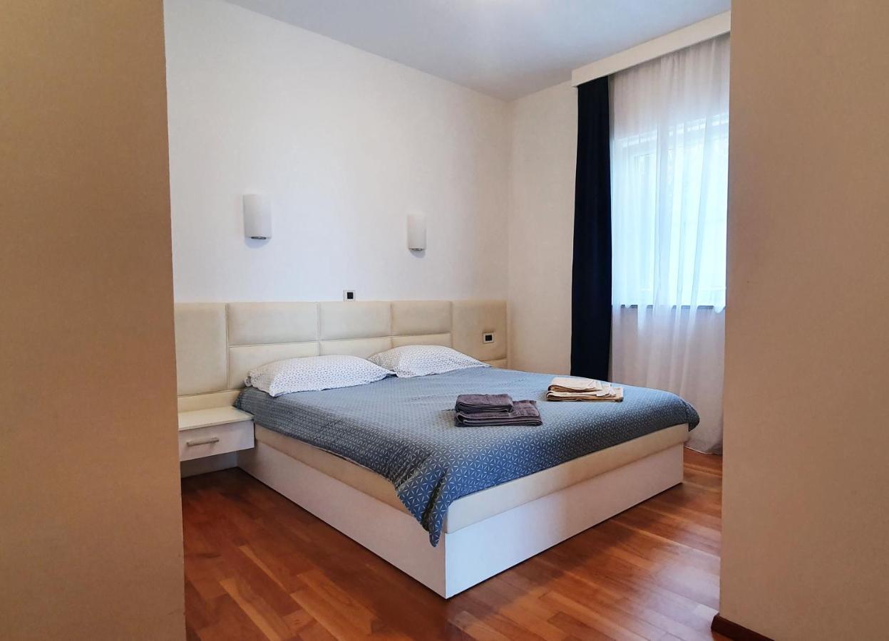 Lukovo Seafront Apartments Экстерьер фото